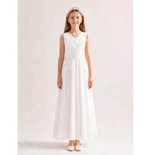 Fehér színű  felül pliszírozott chiffon elsőáldozó ruha,  alkalmi ruha, koszorúslány ruha  7-10 éves korig
